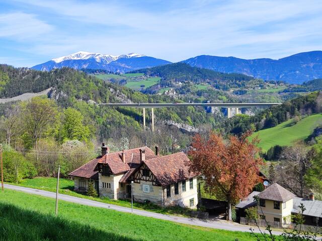 auch die Brücke über Schottwien ist immer wieder eindrucksvoll... | Foto: I.Wozonig
