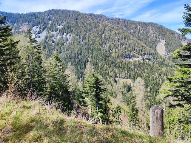 die ,,Rückseite" des Sonnwendsteins... | Foto: I.Wozonig