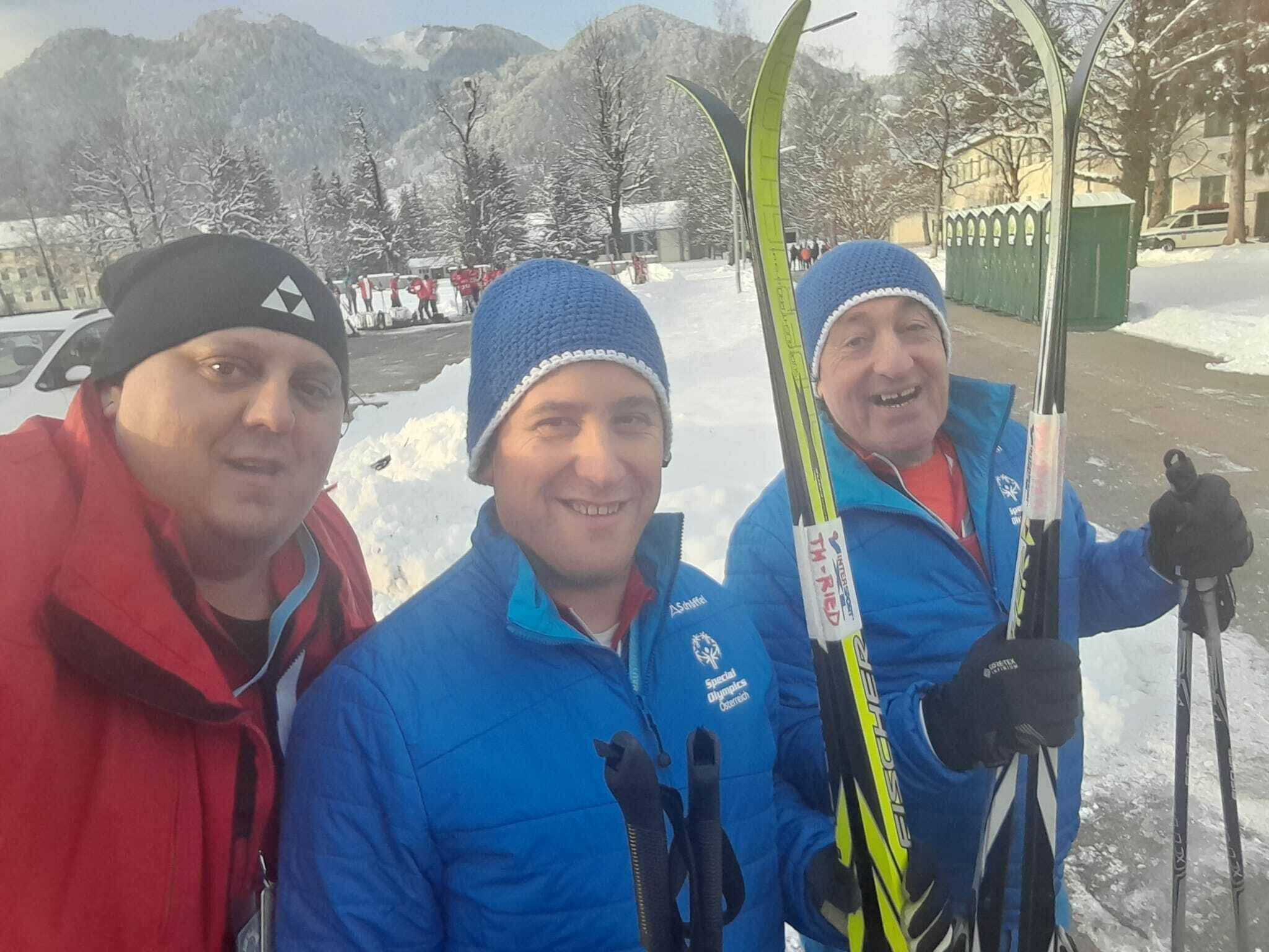 Für den Supercoach 2023 nominiert Mario Andessner feiert mit seinen