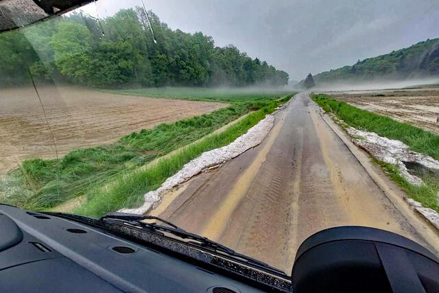 Starke Windböen und Hagel suchten St. Stefan heim. | Foto: FF8083/M. Strohmaier, A. Kupfer