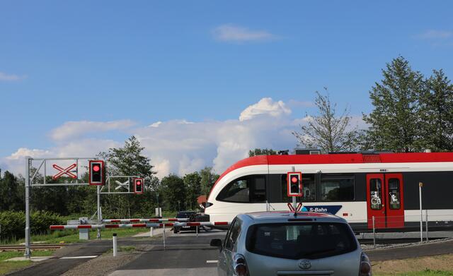 In den nächsten Jahren will die GKB Bahnübergänge weiter modernisieren und im Idealfall mit Schrankenanlagen ausstatten. | Foto: GKB_Ferk