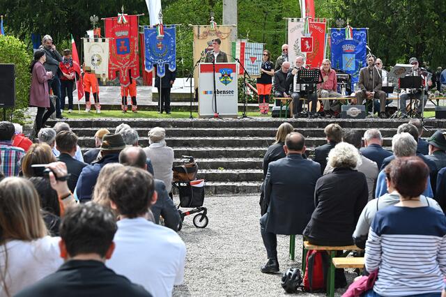 Berührende Gedenkfeier zur KZ-Außenlagerbefreiung in Ebensee. | Foto: Wolfgang Spitzbart