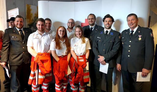 Wahlen: Rotes Kreuz – Bezirksstelle Kufstein ist unter neuer Führung ...