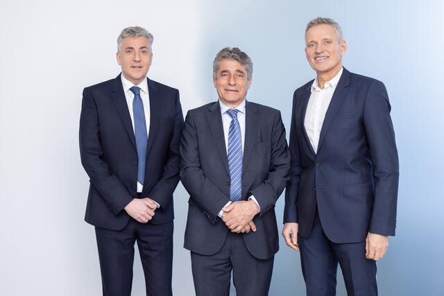Von links: Vorstandsdirektor Christoph Khinast, Aufsichtsratvorsitzender Herwig Mahr und Vorstandsdirektor Frank Schneider. | Foto: Lawog