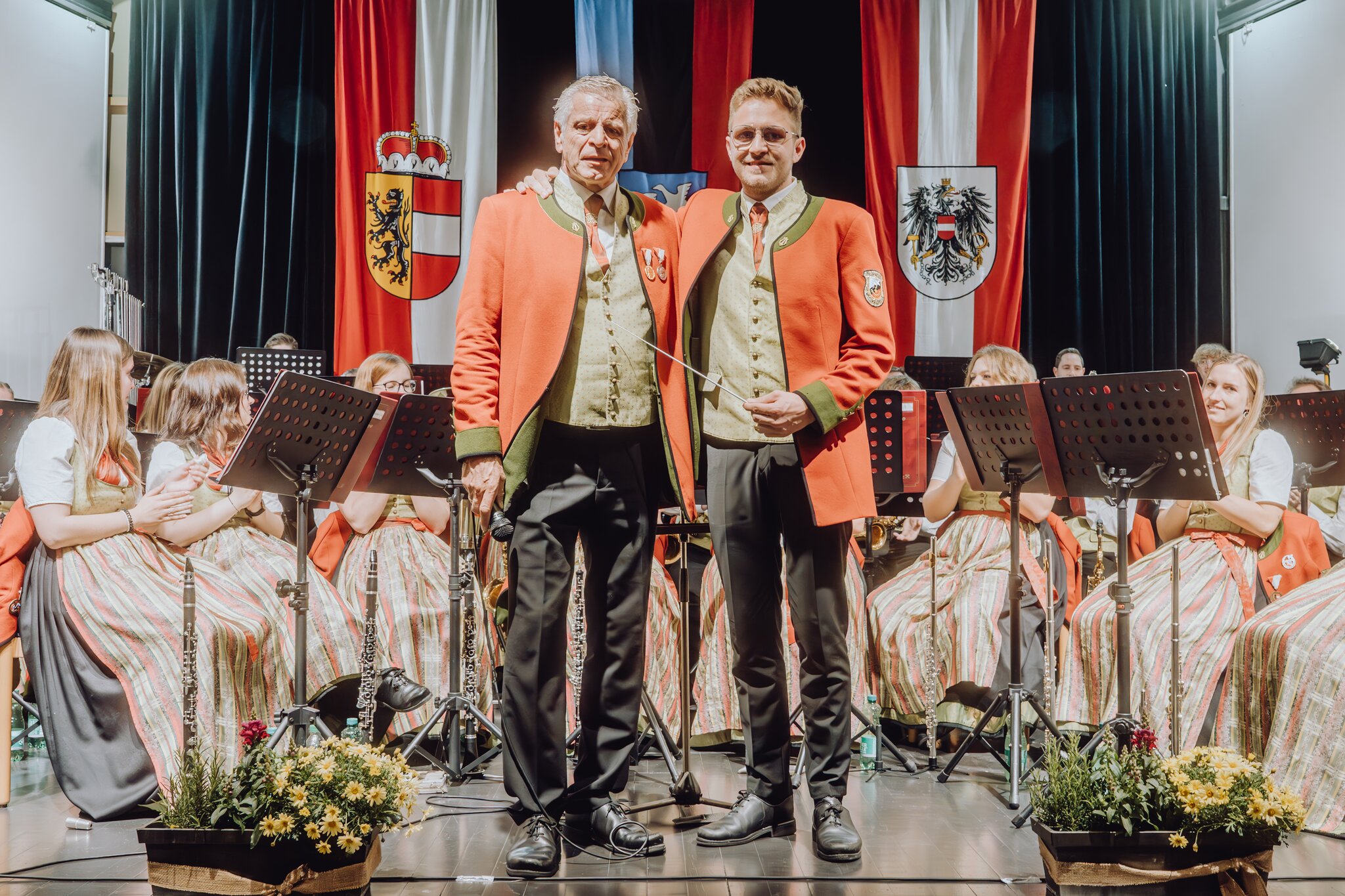 Johann Stöger verabschiedet sich Übergabe des Taktstocks in Bürmoos