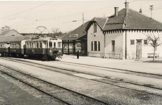 Seit 1912 bereichert die Linzer Lokalbahn, gemeinhin als Lilo bekannt, nun schon den öffentlichen Verkehr in Linz und Umgebung.  | Foto: Archiv Stern &amp; Hafferl