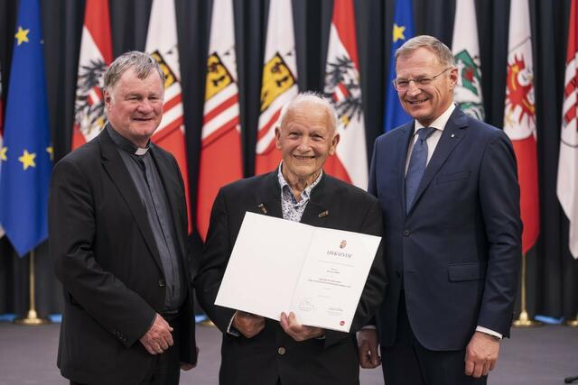 Ofteringer ausgezeichnet: Johann Eiber erhielt Eduard-Ploier-Preis -  Linz-Land