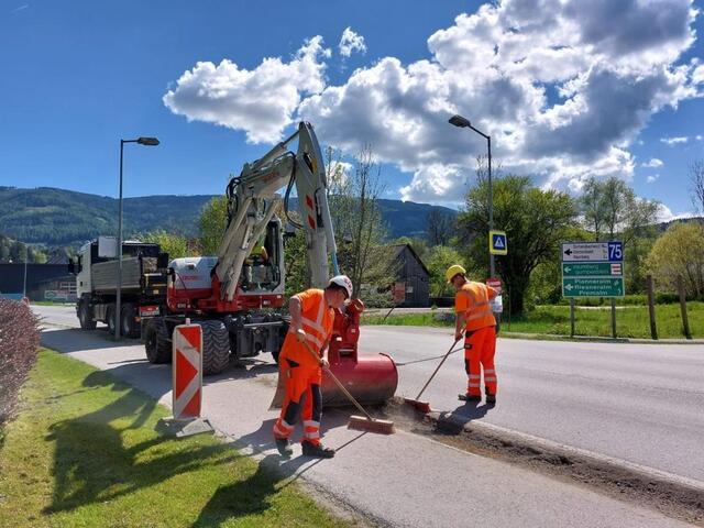 Bald wieder freie Fahrt: Die B 75 in Irdning-Donnersbachtal (Glattjochstraße) wird für 930.000 Euro saniert. | Foto: Land Steiermark