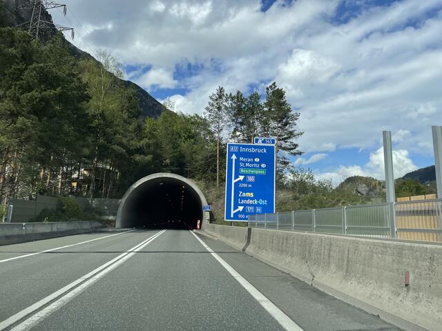 Neuer Lötztunnel: Bis 2029 soll der Abschnitt zwischen dem Perjentunnel und der Anschlussstelle Zams/Landeck-Ost vierstreifig ausgebaut werden. | Foto: Othmar Kolp