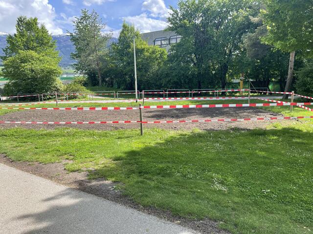 Die Boulderwand zwischen Geh- und Radweg an der Innpromande beim Sandwirt am Inn musste entfernt werden. | Foto: BezirksBlatt
