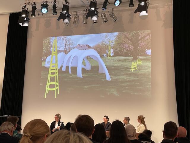 Kunstwerke werden geschaffen | Foto: Tanja Handlfinger