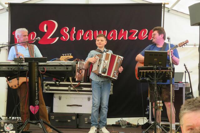 "SchaBasti" Sebastian Schabauer mit "Die 2 Strawanzer" Reinhold und Erwin
