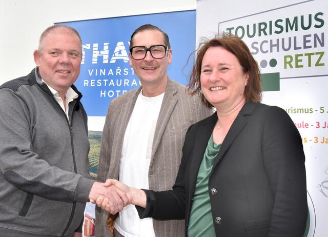 Josef Trávníček, Harald Pollak a Barbara Sablik-Baumgartner | Foto: Herbert Schleich