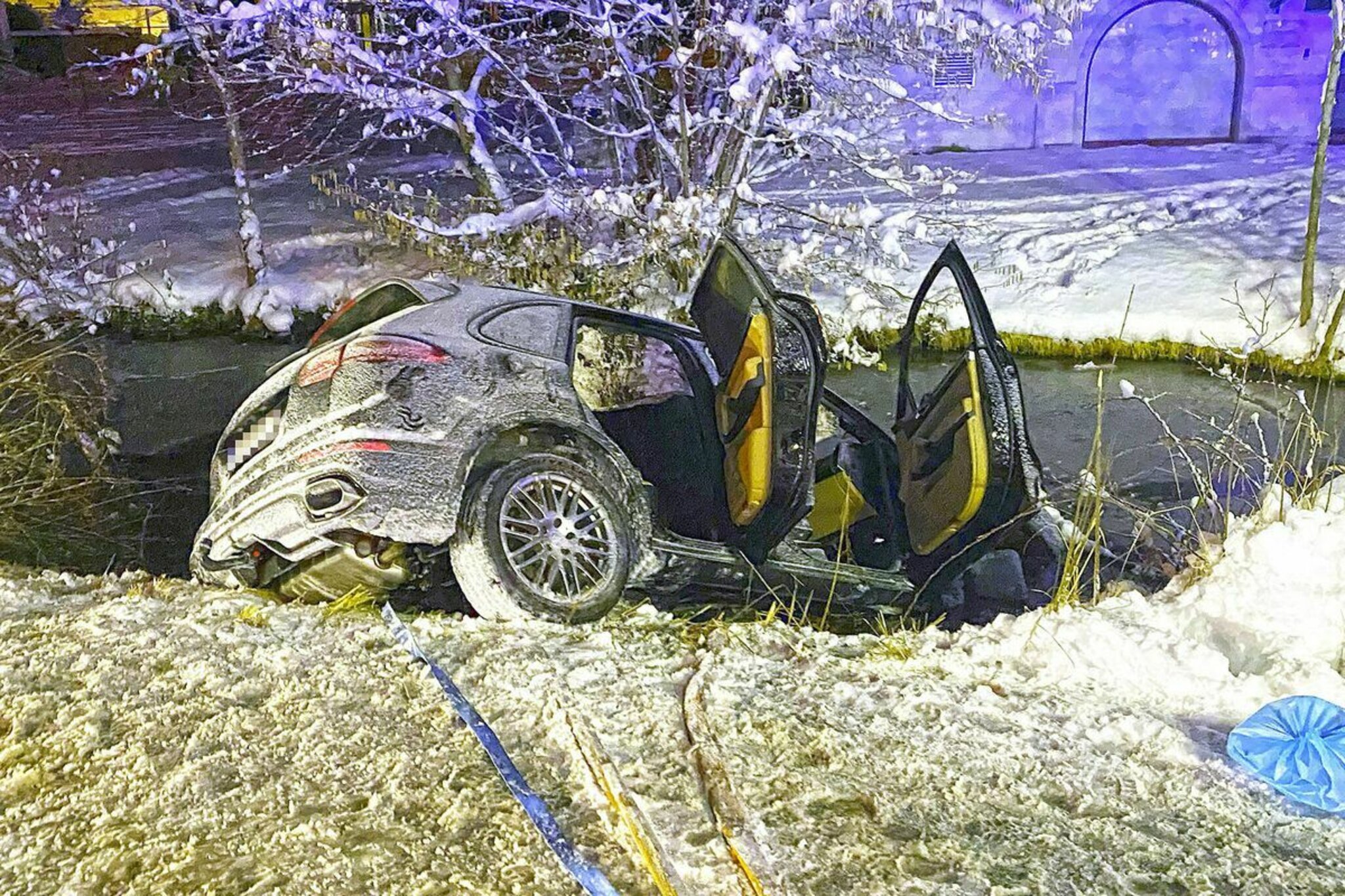 Urteil Mann wegen tödlichem Unfall mit Alkohol am Steuer verurteilt Braunau