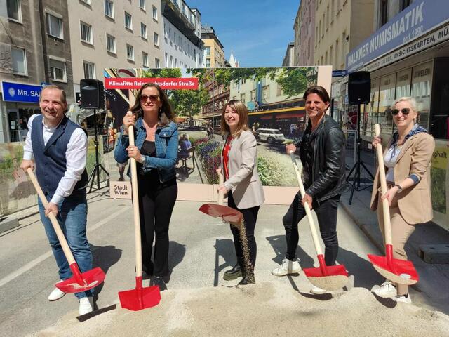 Spatenstich in der Reinprechtsdorfer Straße am 5. Mai | Foto: Patricia Kornfeld