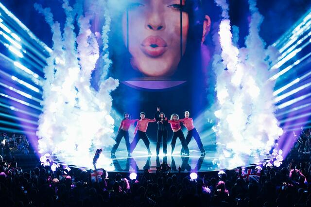 Mae Muller aus dem Vereinigten Königreich zählt auch zu den Favoriten - aber stimmlich eher zu den schwächeren Acts.  | Foto: Sarah Louise Bennett/ EBU