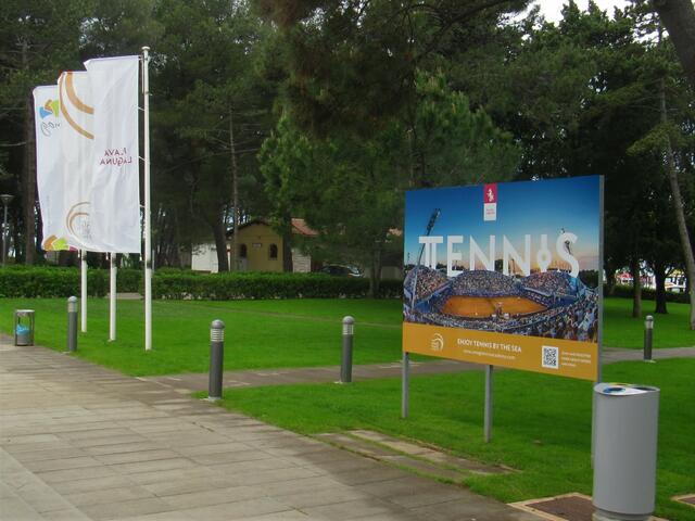 Der TC-Vital Anif und 5 Teilnehmer des UTC-Hallein; insgesamt 14 Mann verbrachten 4 Trainingstage in Umag/Kroatien.
