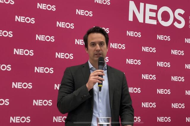 Christoph Wiederkehr (Neos): "Jeder Lehrer in Wien bekommt seinen eigenen Laptop." | Foto: mjp