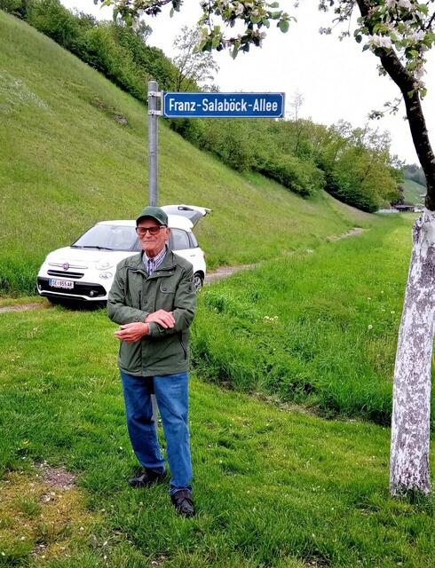 Bei Franz Salaböck war die Freude riesengroß. | Foto: Natur- und Umweltschutz Verein Sierninghofen Neuzeug