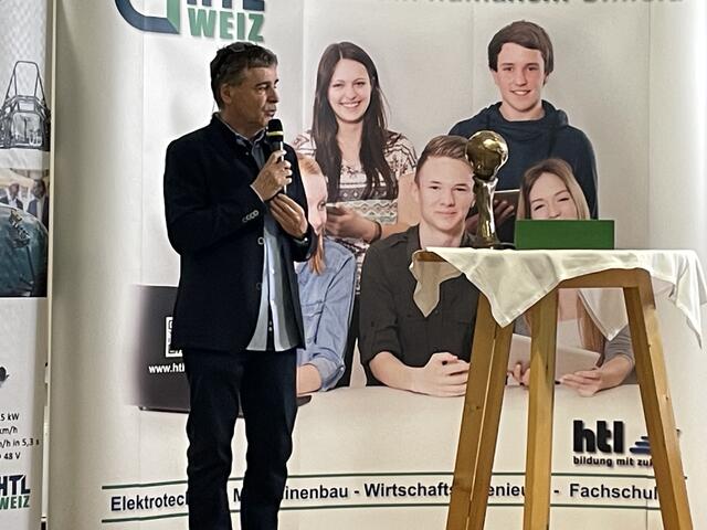 Harald Macher ist Abteilungsvorstand Wirtschaftsingenieure an der HTL Weiz. | Foto: Doris Schlager