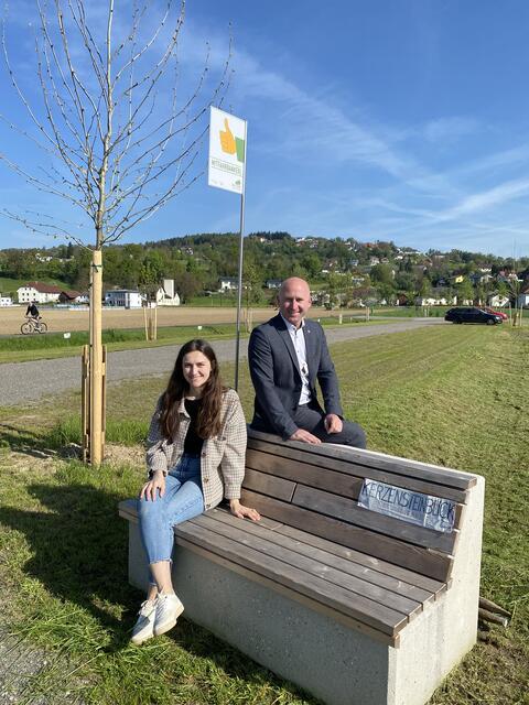 Urfahr West-Energiemanagerin Nikola Wiesinger und Bürgermeister David Allerstorfer. | Foto: Maria Peherstorfer