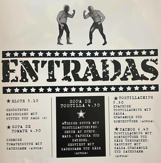 In der Dekoration und im Menü finden sich immer wieder Figuren des mexikanischen Lucha Libre -Wrestlingstils. | Foto: Hacienda Ephemer