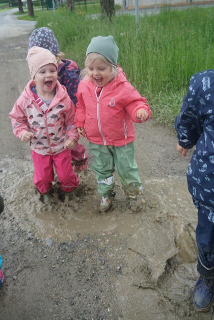 Es gibt kein schlechtes Wetter - nur falsche Kleidung. | Foto: Kindergarten Großklein
