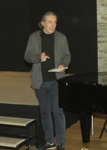 Intendant Gerhard Krammer