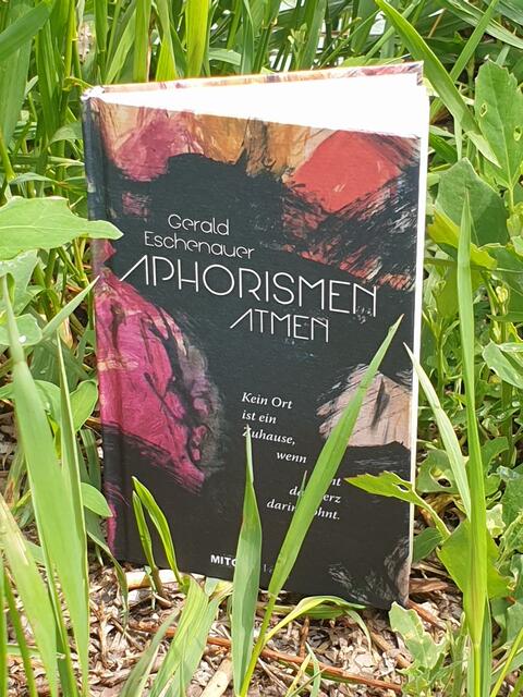 Aphorismen atmen in allen Lebenslagen ... | Foto: Julia Jank