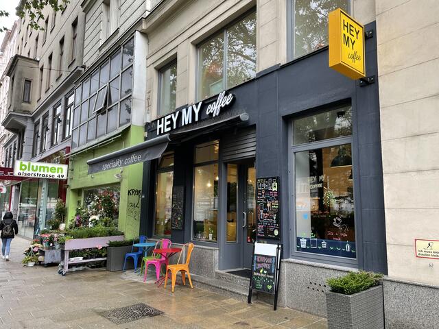 Das Kaffeehaus "Hey My Coffee" in der Alser Straße. | Foto: Miriam Al Kafur