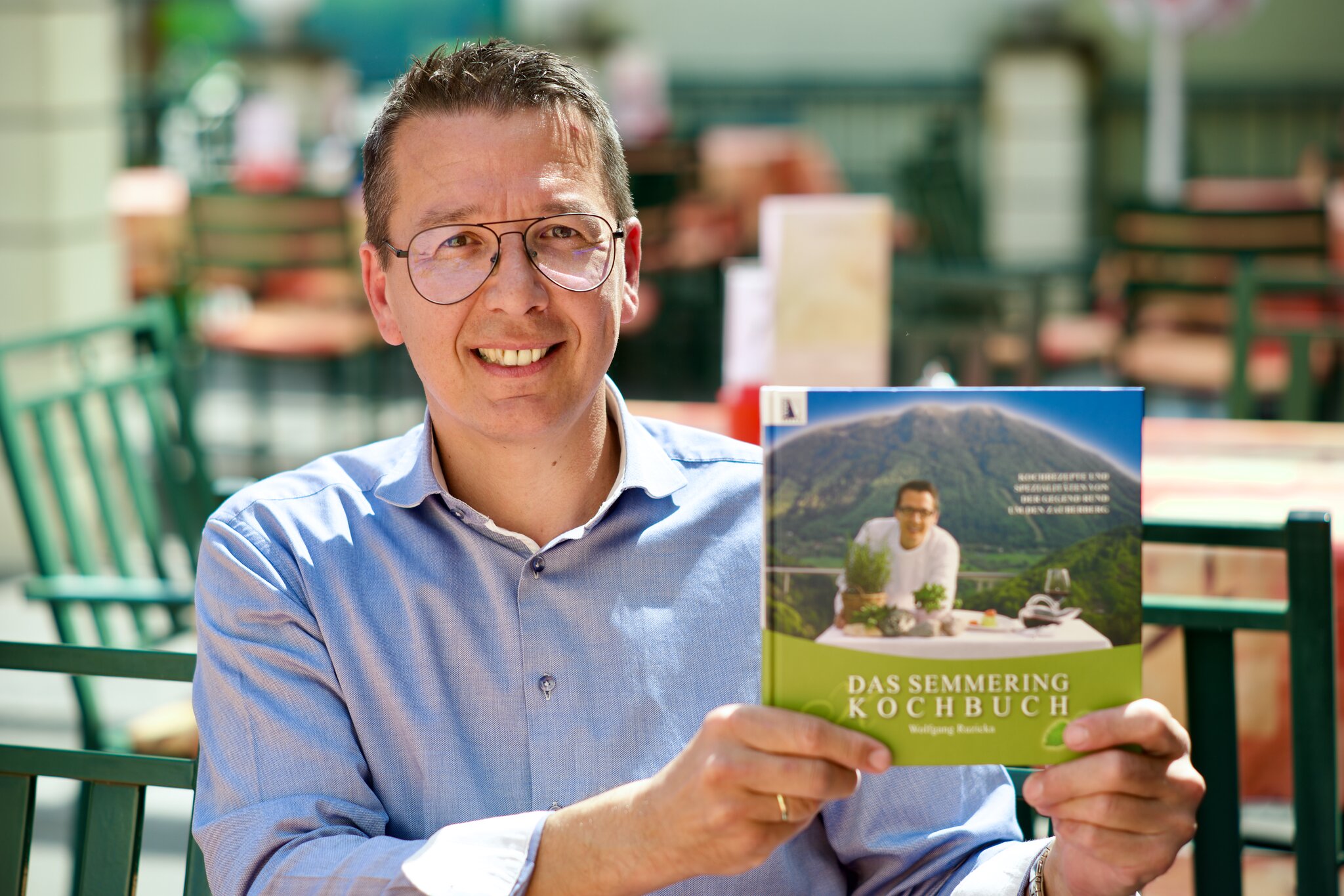 Schottwien Bürgermeister als KochbuchAutor Neunkirchen