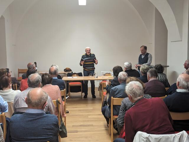 Hans Georg Heinke bei seinem Vortrag im Kloster Frauenkirchen | Foto: Diözese Eisenstadt - Philipp Jurenich