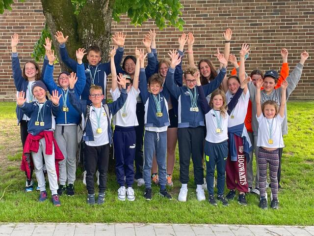 Für den SVV regnete es insgesamt 70 Medaillen beim 18. internationalen Ohe-Meeting.  | Foto: SVV