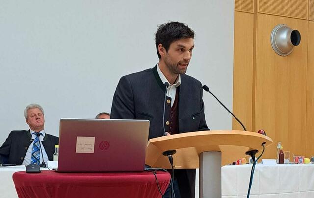 Paul Pree bei einer Rede in der Landwirtschaftskammer. | Foto: UBV