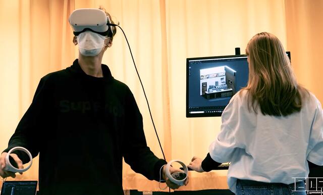 Virtuelle Kunstwerke können generiert und mittels VR-Brillen erkundet werden.