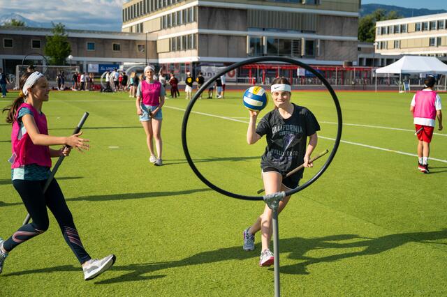 Die Trendsportart "Quidditsch", aus "Harry Potter", ist mittlerweile eine Sportart geworden, die sogar Internationale Wettbewerbe hat. | Foto: Marc Schwarz