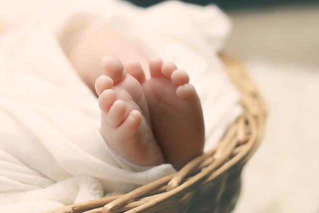 Die Geburt eines Kindes ist ein magischer Moment. Und deshalb freuen wir uns Tag für Tag mit allen Eltern, die Nachwuchs bekommen und uns ein wunderbares Foto von ihrem neuen Familienmitglied zukommen lassen. | Foto: Pixabay
