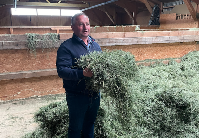 Karl Neuhofer präsentierte seine Heutrocknungsanlage.