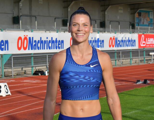 Sindija Buksa 1. 100m u. 200m