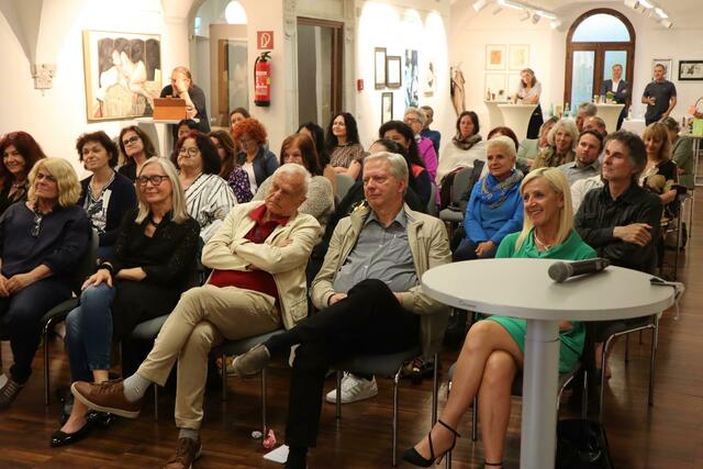 Publikum im Dinzlschloss | Foto: Julia Jank