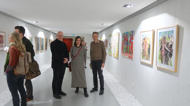 Simina Badea mit Ao. Univ.-Prof. Ing. Dr. Christian Wessely und Institutsvorstand Univ.-Prof. Dr.phil. Dr.theol. Reinhold Esterbauer