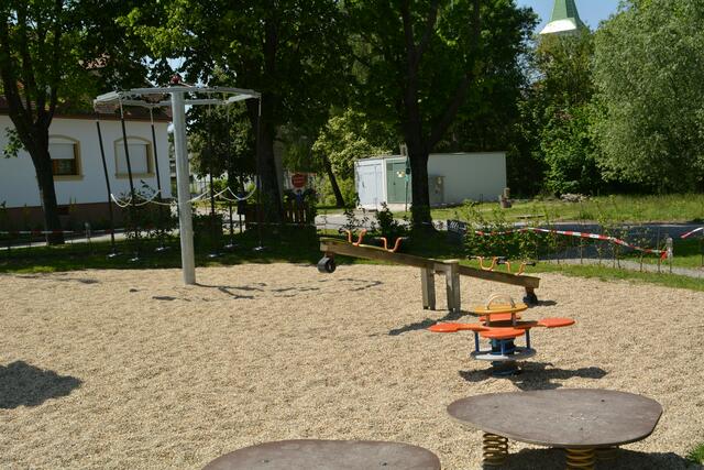 Beim neuen Spielplatz ist für jedes Kind etwas dabei. | Foto: Jennifer Flechl
