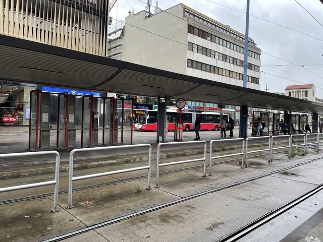 Am Montag in der Früh sollen Schüsse am Floridsdorfer Bahnhof abgegeben worden sein. | Foto: Brandl