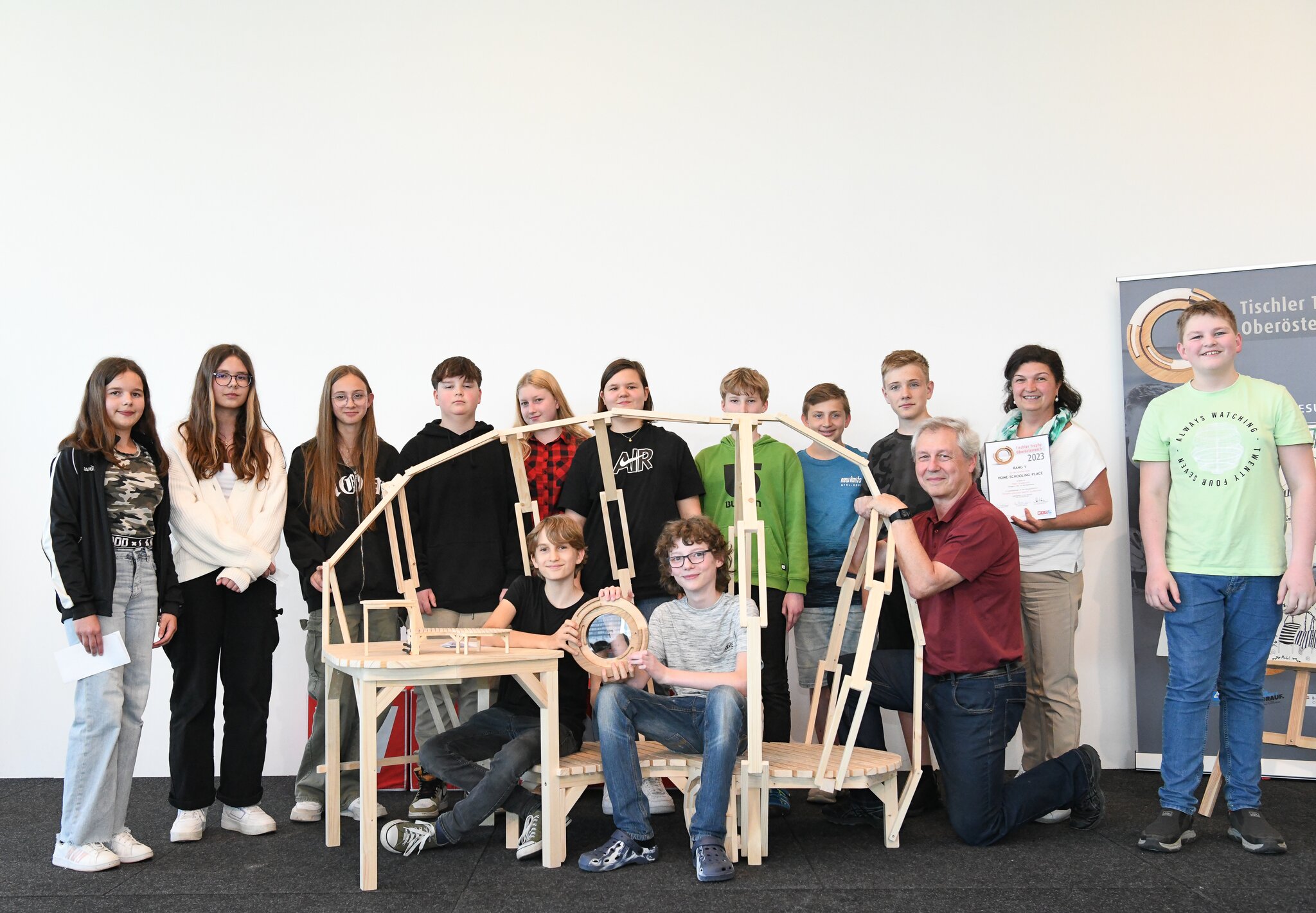 Grieskirchen: Technische Neue Mittelschule gewinnt Tischlertrophy ...
