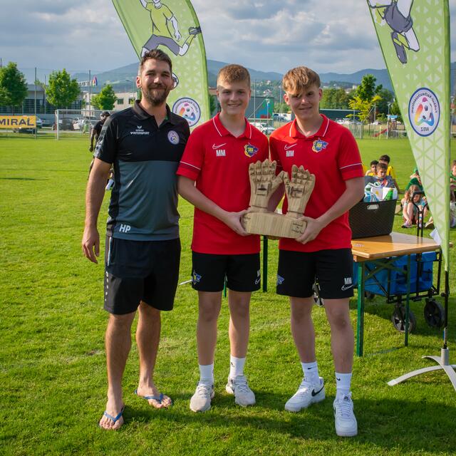 Die Mannschaft des SKN St. Pölten holte sich den Preis der besten Abwehr. | Foto: Jan Ziegler