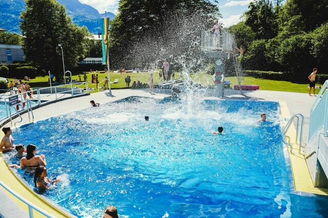 Das Parkbad in Bad Ischl wurde von unserer Facebook-Community besonders oft als beliebtestes Freibad genannt. | Foto: Daniel Leitner