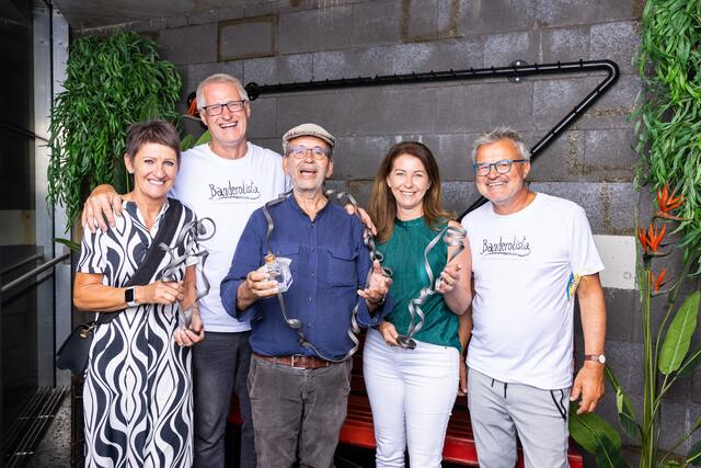 2022 - Treibhaus-Banderolenfest mit Sponsorenvertreter von Hypo Tirol und Tiroler Versicherung | Foto: Herbert Waltl