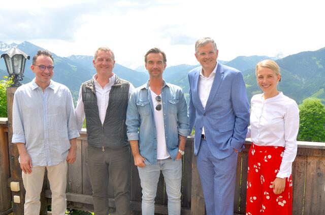 Programm präsentiert: Michael Jürgens, Thomas Rass, Florian Silbereisen, Klaus Winkler, Viktoria Veider-Walser. | Foto: Kogler