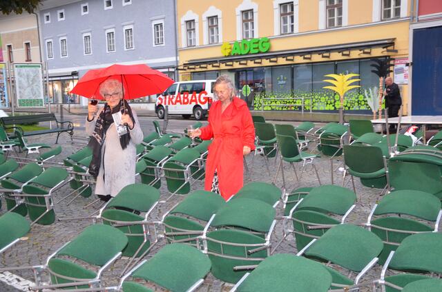 Trauriges Premierenende