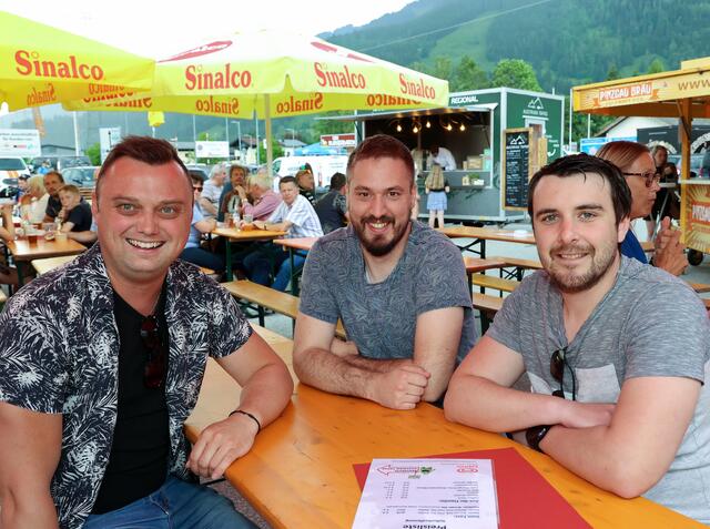 Hatten Spaß: Patrick Seiwald , Marko Petrovic und Florian Zöggeler.